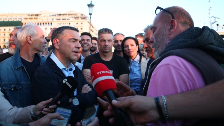 Τσίπρας μετά τις συναντήσεις με τους αλιείς: Η κραυγή αγωνίας τους είναι σήμα κινδύνου για τη χώρα