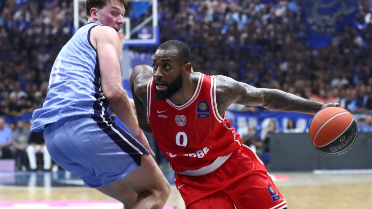 Ηρακλής - Ολυμπιακός 68-78: Νικηφόρα πρεμιέρα για τους «ερυθρόλευκους» στη GBL με μπροστάρη τον Μίλερ-ΜακΙντάιρ, δείτε βίντεο