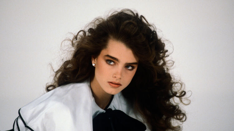Τα πιο iconic χτενίσματα των ’80s επιστρέφουν: Επτά look για το φθινόπωρο 2026
