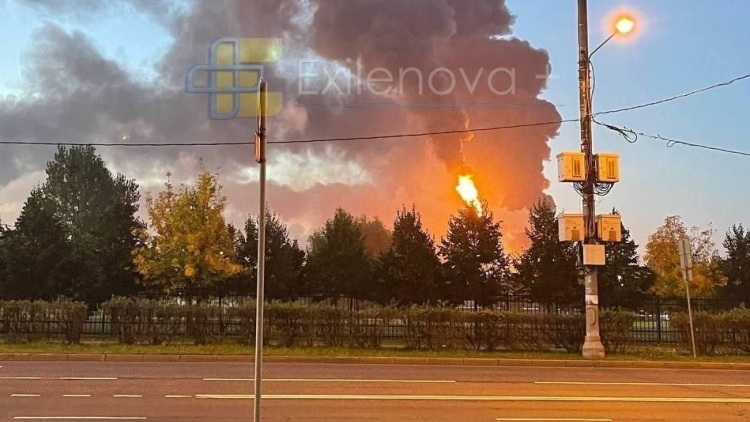 Ουκρανικά drones χτύπησαν τη μεγαλύτερη αποθήκη πετρελαίου της Μόσχας - Τροφοδοτεί τρία μεγάλα αεροδρόμια