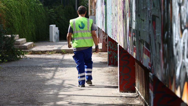 Κλειστά παραμένουν τα σχολεία στην Γκράβα μετά τις αναφορές για οσμή αερίου, ελέγχεται η στεγανότητα των σωληνώσεων
