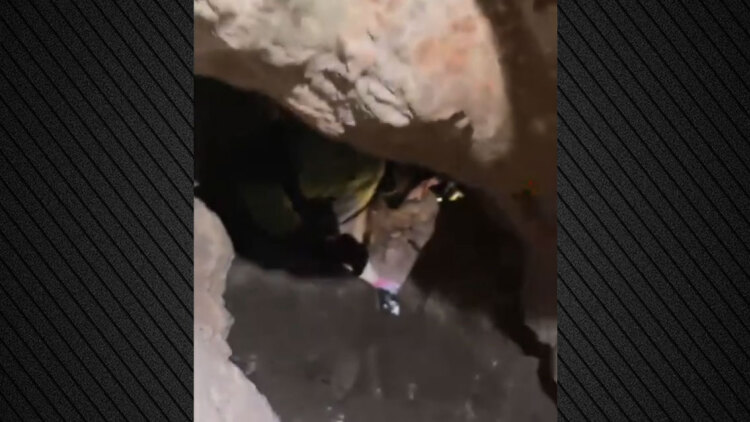 Θρίλερ με 31χρονο σπηλαιολόγο στη Σαρδηνία: Είναι εγκλωβισμένος πάνω από 16 ώρες σε βάθος 10 μέτρων μετά από κατολίσθηση