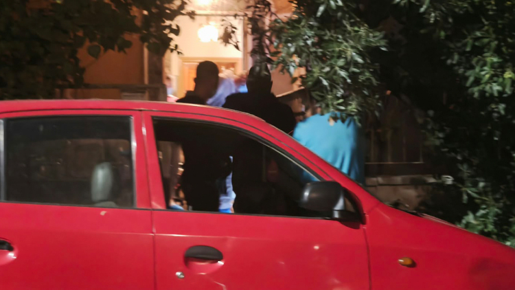 Θρίλερ στο Μενίδι: Νεκρή 89χρονη σε σπίτι, έχει προσαχθεί ο 62χρονος γιος, θάνατο από ασφυξία «βλέπει» ο ιατροδικαστής