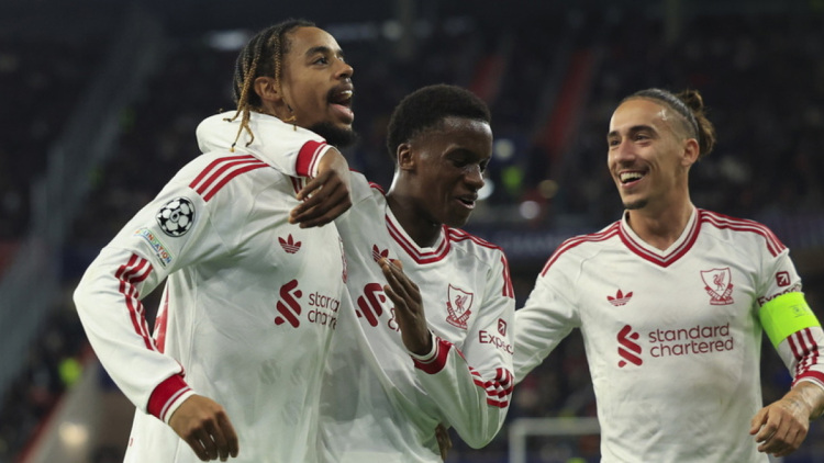 Champions League: Φοβερή Λίβερπουλ 6-3 τη ΛΑΣΚ στην Αυστρία με 2 ασίστ Τσιμίκα, σκόραρε ο Δουβίκας για την Κόμο, δείτε τα γκολ 