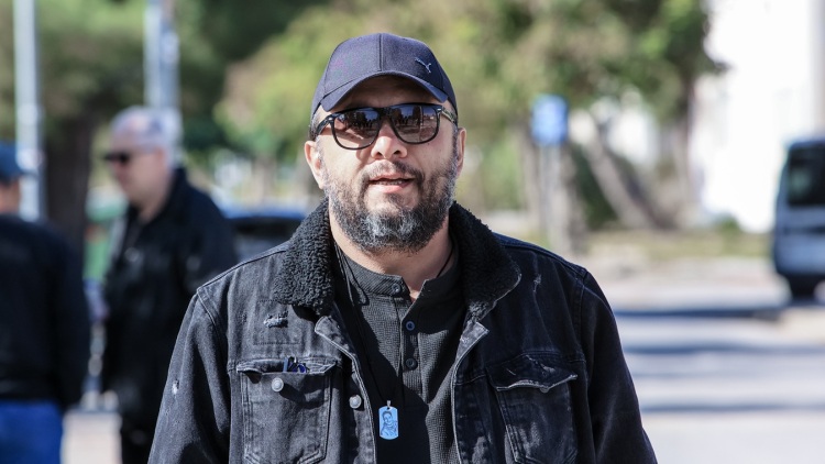 Μου πρόσφεραν χρήματα για να σταματήσω να ασχολούμαι και μου είπαν να προσέχω, κατέθεσε ο Ρούτσι στη δίκη για τα Τέμπη