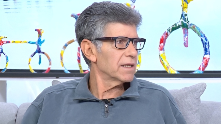 Γιάννης Μπέζος: Δεν έχω νιώσει να με έχει αδικήσει κανείς ποτέ, μια χαρά αποδέχτηκαν το ταλέντο μου