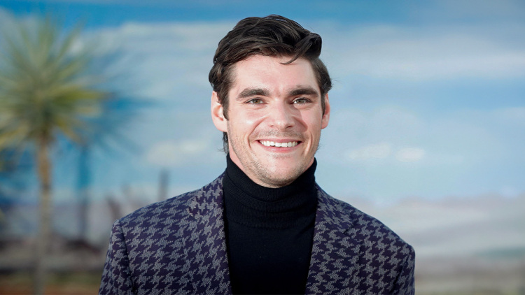 Το τελευταίο αντίο στον RJ Mitte σε δημόσια τελετή: «Κάθε κομμάτι του εαυτού μου είναι εκείνος», είπε η αδελφή του
