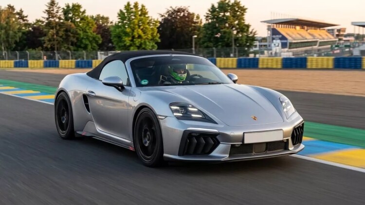 Πού θα έχουν τη μπαταρία οι νέες Porsche 718;