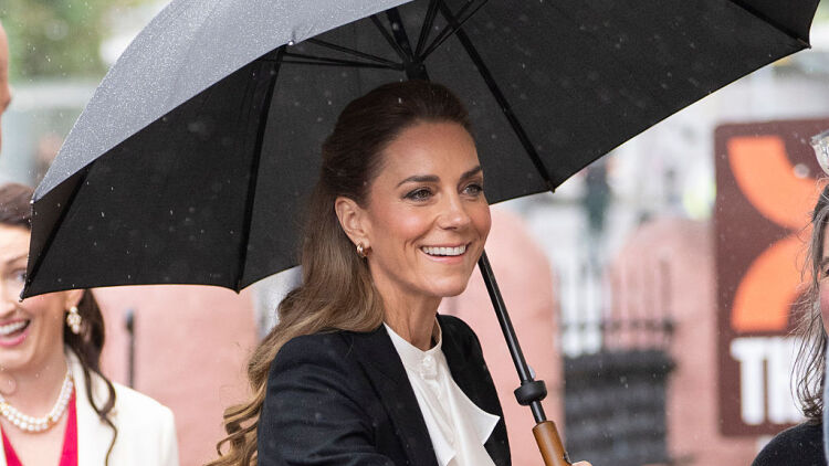 Kate Middleton: Οι νέες φωτογραφίες της με χαλαρό στυλ στην εξοχή
