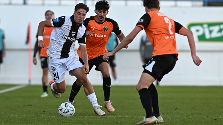 Ματσάρα στη Νίκαια: Επέστρεψε από το 3-1 ο ΟΦΗ, 3-3 με την Καλαμάτα με εκτελεστή τον Νους, Live, δείτε τα γκολ 