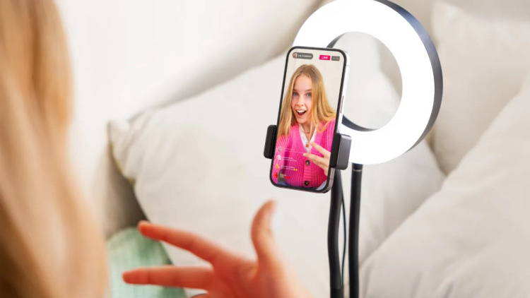 GenZ: Εθισμένος στο TikTok 1 στους 2 Έλληνες κάτω των 30 – Ελληνική μελέτη
