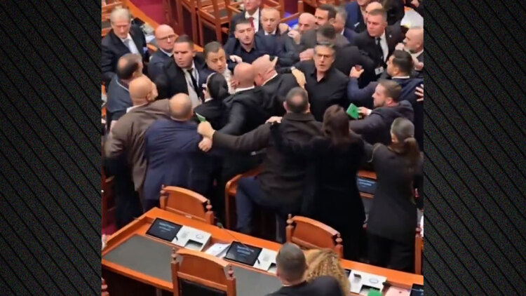 albaniaparlaiment23-hor
