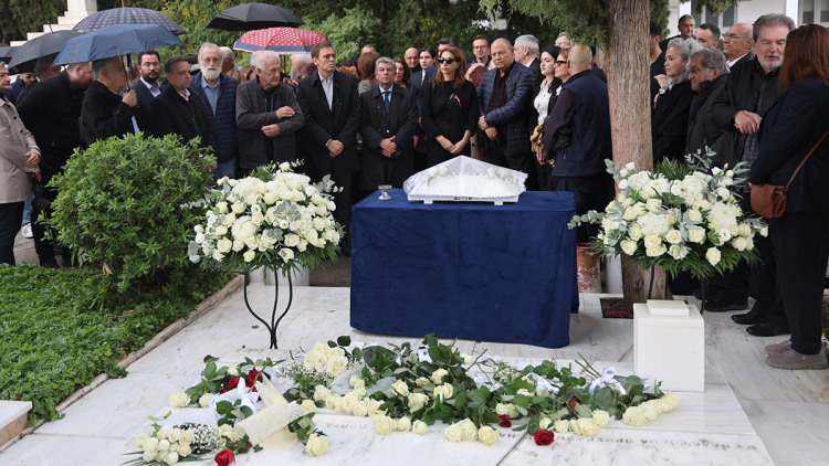 Πέντε χρόνια από τον θάνατο της Φώφης Γεννηματά: Ποιοι δίνουν το παρών στο μνημόσυνο