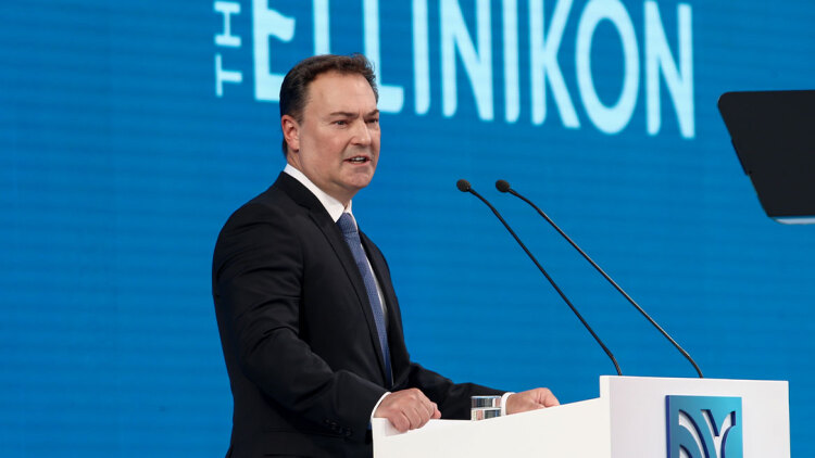 Τέλος εποχής στη Lamda: Και επίσημα στη θέση του Οδυσσέα Αθανασίου η Εύη Κωστάκη
