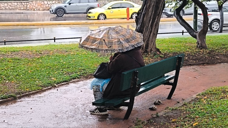 Νέο έκτακτο δελτίο επιδείνωσης καιρού για ισχυρές καταιγίδες σήμερα και αύριο σε Αττική και άλλες 6 περιοχές, πού θα βρέχει την 28η Οκτωβρίου