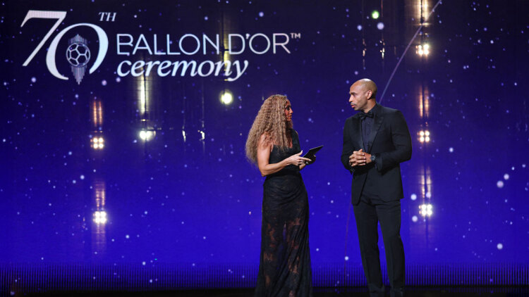 Χρυσή Μπάλα 2026: Live η λαμπερή τελετή στο Λονδίνο - Αντίστροφη μέτρηση για την ανακοίνωση του νικητή, φαβορί ο Κέιν, ταλέντο της χρονιάς ο Γιαμάλ