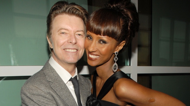 Η ανάρτηση της Ιμάν για τη μέρα γενεθλίων του Ντέιβιντ Μπόουι: Το φως σου λάμπει στις καρδιές μας