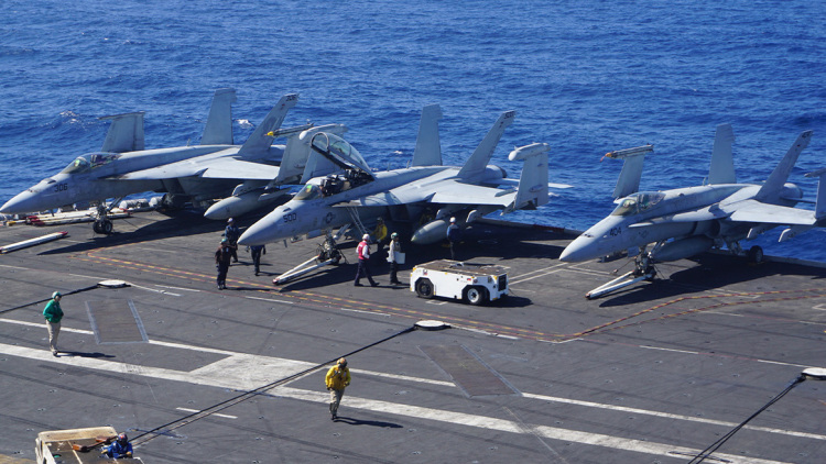 Αντίστροφη μέτρηση για χτύπημα των ΗΠΑ στο Ιράν: Αμερικανοί και Βρετανοί εκκενώνουν βάσεις, ευθεία απειλή για δολοφονία Τραμπ από την Τεχεράνη