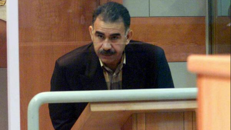 Ο Οτσαλάν καλεί την Τουρκία να μεσολαβήσει για συμφωνία μεταξύ των Συριακών Δημοκρατικών Δυνάμεων και της Δαμασκού
