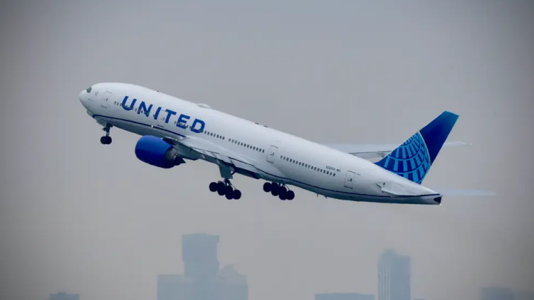 «Mayday, mayday» - Η στιγμή που πιλότος Boeing 787-8 με 219 επιβάτες διαπίστωσε βλάβη στον κινητήρα λίγο μετά την απογείωση από Ουάσινγκτον
