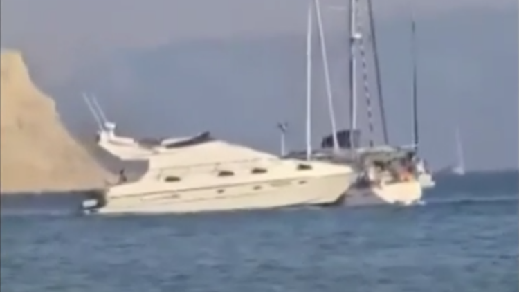 Γιοτ παρέσυρε ιστιοφόρα στην Κέρκυρα - Βίντεο από το ατύχημα στην Ερεικούσα