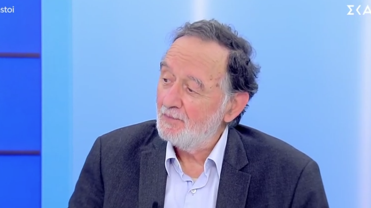 Λαφαζάνης: Στον ΣΥΡΙΖΑ είναι σε πανικό λόγω Τσίπρα, τους έκανε τον επικήδειο στο Παλλάς, απαράδεκτη η παραίτηση του διευθυντή της Αυγής