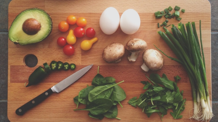 Η πεντανόστιμη τροφή που λειτουργεί σαν φυσικό λίφτινγκ για την επιδερμίδα
