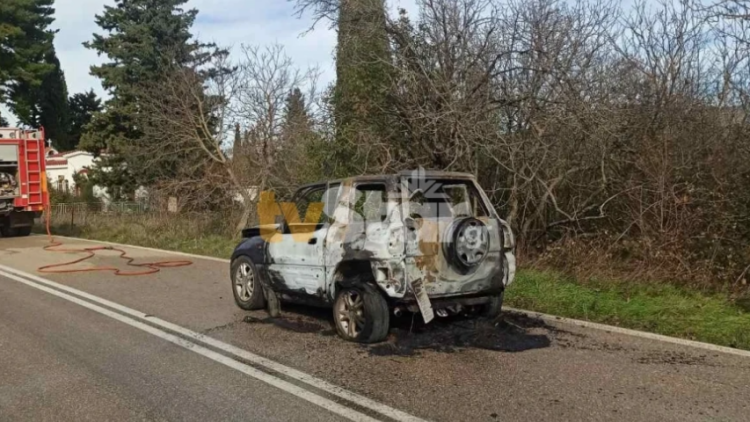 Απανθρακωμένο άτομο σε φλεγόμενο αυτοκίνητο στη Μαριολάτα Φωκίδας