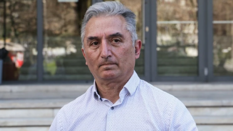 Κωνσταντινίδης: Η Καρυστιανού καπηλεύεται την ιστορία των Τεμπών