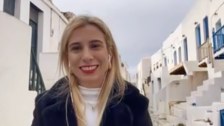 Μια δασκάλα από τις Σέρρες ζωντάνεψε το δημοτικό σχολείο της Φολεγάνδρου
