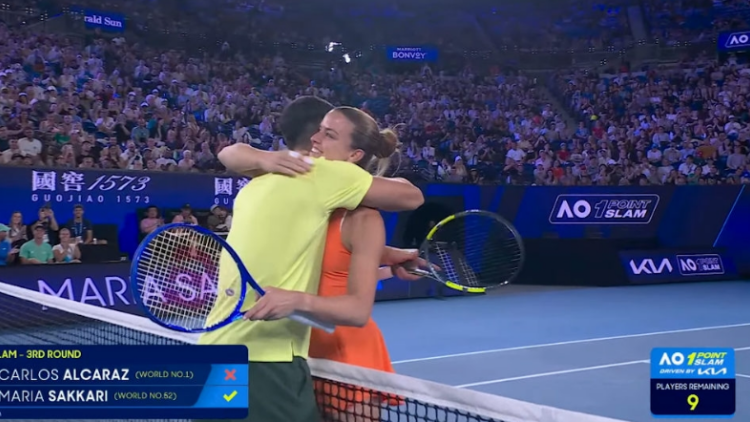 Η Σάκκαρη κέρδισε τον Αλκαράθ στο 1 Point Slam, βίντεο 