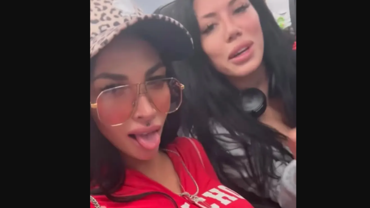 Μοντέλα του OnlyFans προκάλεσαν χάος σε πτήση της American Airlines: Όταν τις συνέλαβαν έκαναν... σπαγκάτο, δείτε βίντεο