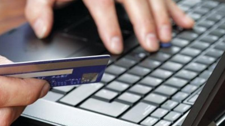 Η καταναλωτική πίστη πάτησε γκάζι το 2025: Αυξήθηκε κατά 15,1%, αγγίζοντας τα 1,6 δισ. ευρώ