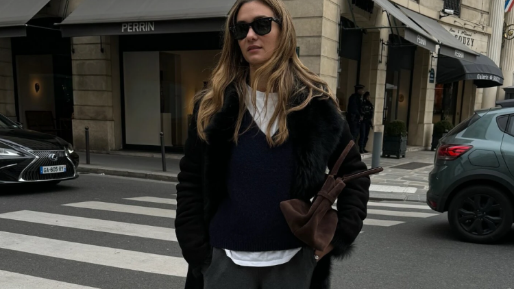 Τέσσερις τρόποι να φορέσετε ένα κλασικό πουλόβερ
