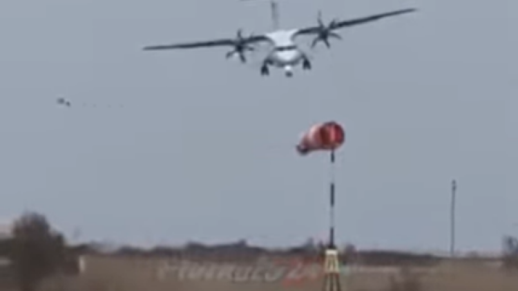 Οι εντυπωσιακές προσγειώσεις στο αεροδρόμιο της Νάξου εν μέσω θυελλωδών ανέμων, δείτε βίντεο