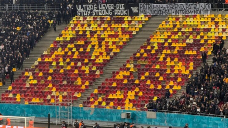 Στεάουα Βουκουρεστίου: Η συμβολική κίνηση με την οποία οι Ρουμάνοι τίμησαν τη μνήμη των 7 νεκρών οπαδών του ΠΑΟΚ 