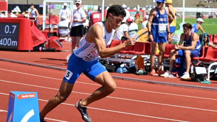 Στίβος: Ο Γιώργος Φρανκς κατέρριψε πανελλήνιο ρεκόρ του Κώστα Κεντέρη που κρατούσε 27 χρόνια! 



