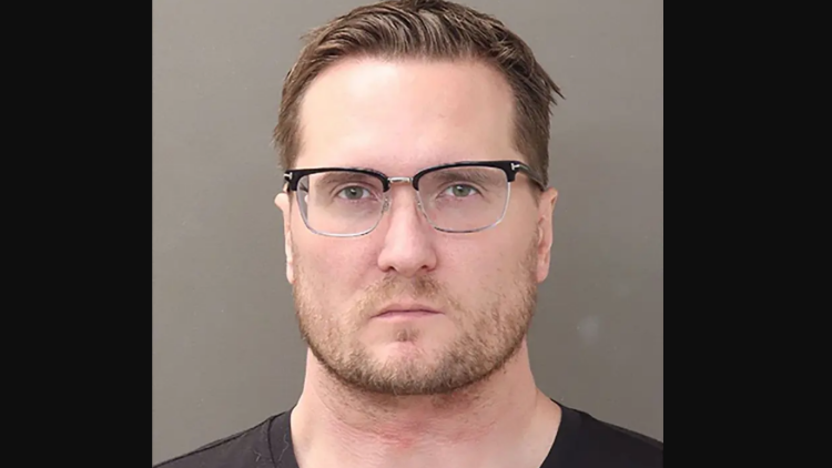 Γιατρός στις ΗΠ σκότωσε με 16 σφαίρες την πρώην σύζυγό της και τον νέο της σύντροφο
