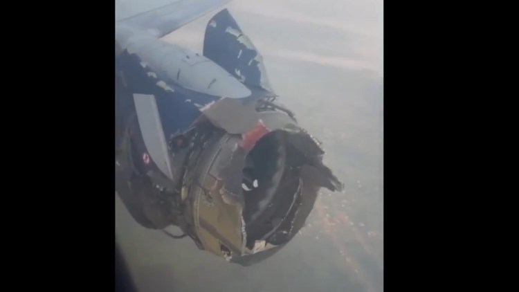 Τρόμος σε πτήση στη Νιγηρία: Κινητήρας εξερράγη στον αέρα, το αεροπλάνο έκανε αναγκαστική προσγείωση, δείτε βίντεο