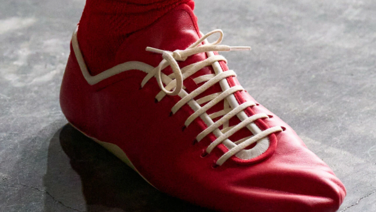 Sneakers: Τα μοντέλα που θα βλέπουμε παντού το 2026
