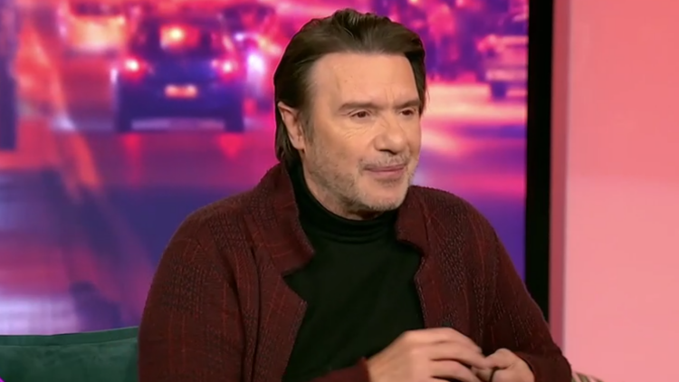 Στράτος Τζωρτζογλου: Το «είσαι 35 κι εγώ 60» στη Σοφία Μαριόλα,  η μάχη με την κατάθλιψη και ο στημένος καβγάς με τον Ιατρόπουλο στη Φάρμα