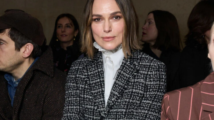 Η Κίρα Νάιτλι ήταν η πιο κομψή παρουσία στη front row του οίκου Εrdem