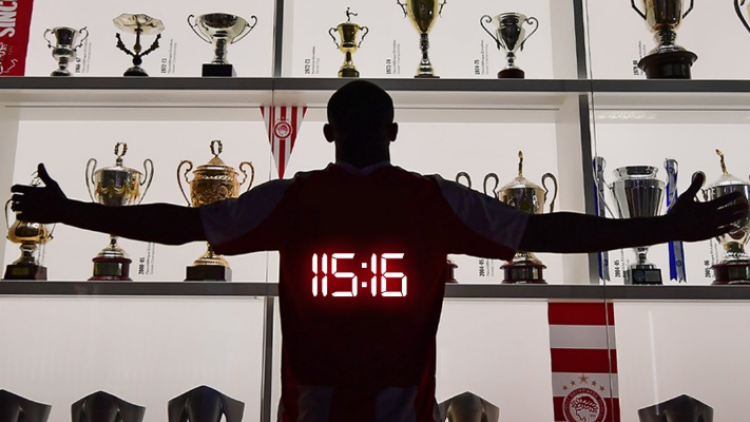 Ο Ολυμπιακός προανήγγειλε την ανανέωση του Ελ Κααμπί με το λεπτό του ιστορικού γκολ στον τελικό του Conference League