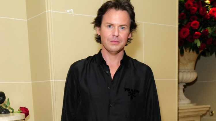 Η Mulberry αναθέτει στον Christopher Kane τη δημιουργική διεύθυνση της νέας της γυναικείας συλλογής ready-to-wear
