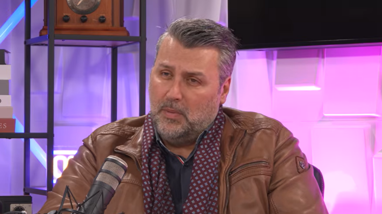 Απέβαλε στη 10η εβδομάδα η σύζυγος του Γιάννη Καλλιάνου: «Κλαίει συνεχώς εδώ και 10 ημέρες, προσπαθώ να της εξηγήσω ότι δεν τελειώνει εδώ η ζωή»