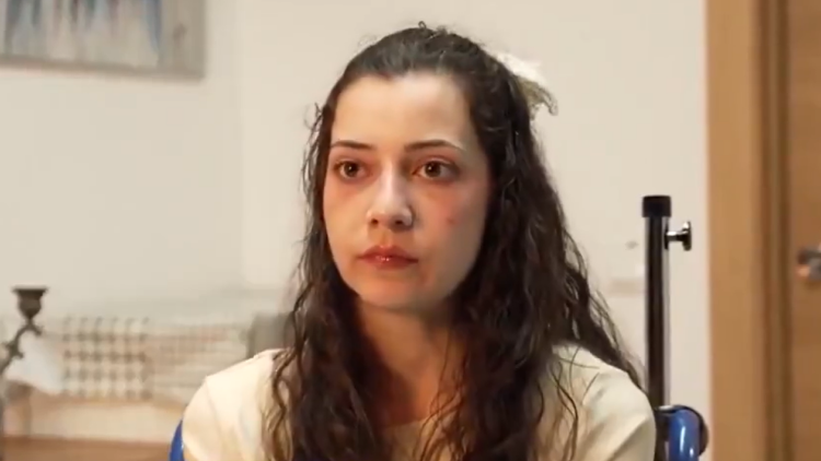 H τραγική ιστορία της 25χρονης που θα κάνει ευθανασία στην Ισπανία: Ο ομαδικός βιασμός, η βουτιά στο κενό που την άφησε παραπληγική και η έκκλησή «θέλω να πεθάνω όμορφη»