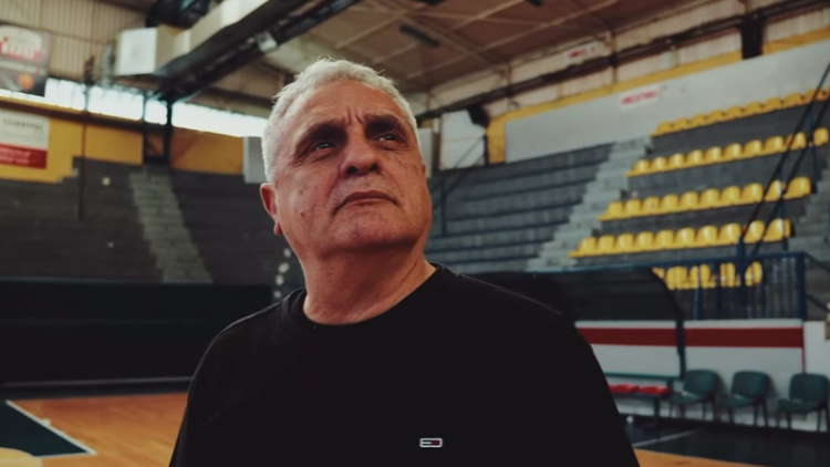 ΑΟ Σπόρτινγκ: Ο Πεδουλάκης επέστρεψε στους πάγκους και ανέλαβε την ιστορική ομάδα των Πατησίων, βίντεο