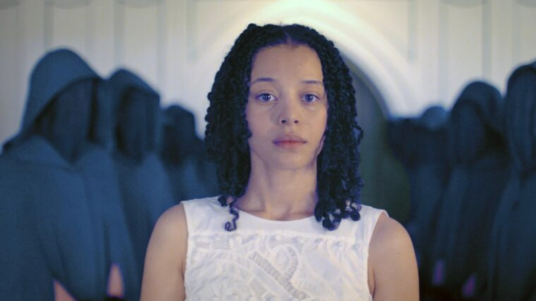 Τρεις νέες σειρές που θα σας κάνουν παρέα στις διακοπές του Πάσχα