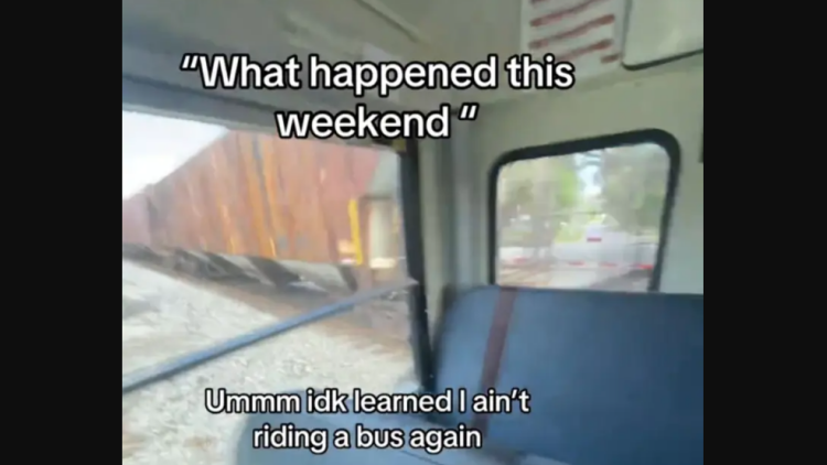 Πανικός σε σχολικό που χτυπήθηκε από τρένο στις ΗΠΑ, «δεν θα σταματήσω για κανένα τρένο» έλεγε η 67χρονη οδηγός
