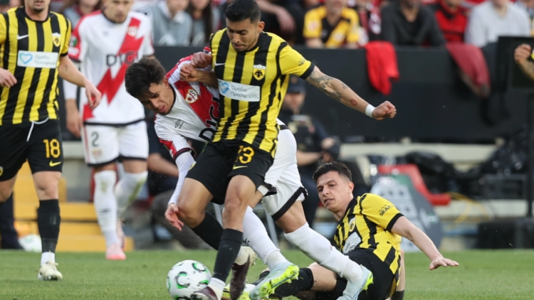 Αθλητικές μεταδόσεις: Πού θα δείτε τη ρεβάνς της ΑΕΚ με τη Ράγιο Βαγiεκάνο, το Ολυμπιακός- Αρμάνι και τους άλλους αγώνες σε Euroleague και Conference League